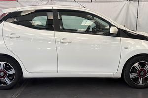 TOYOTA AYGOX-WAVEBORDEAUX 1.0L