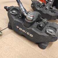 pinze tokico suzuki gsx-r 750 k7 interasse 108