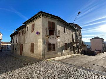 CASA SEMINDIPENDENTE A CASTELL'ALFERO