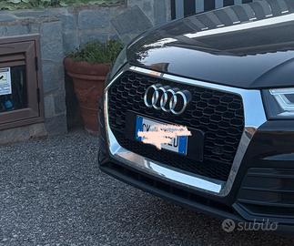Griglia audi Q5