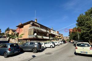 Box/Posto auto Roma [Bravetta pisana 37VCG]