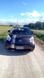 TOYOTA IQ