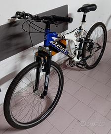Bicicletta mtb atala