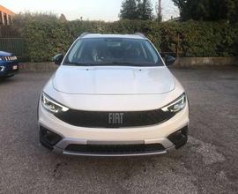 Fiat Tipo 1.0 t3 100cv CROSS