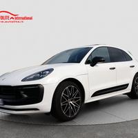 PORSCHE Macan 2.0 T