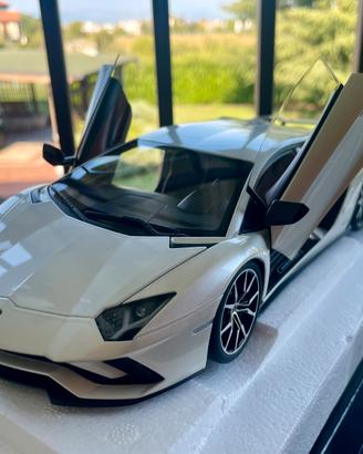 Lamborghini Aventador S 1/18 Autoart