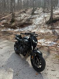 YAMAHA MT07