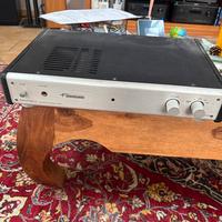 Amplificatore a due canali fase vintage