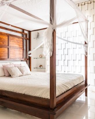 Letto a baldacchino