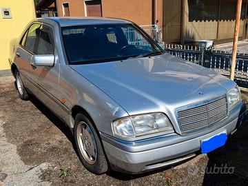 Mercedes - Classe C 180 Sport GPL