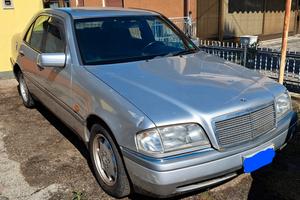 Mercedes - Classe C 180 Sport GPL