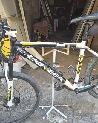 Bici 26" Univega Alpina HT 530
