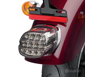 Faro posteriore Harley David  13 LED  lente nera
