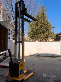 Traspallet elevatore elettrico LIFTER