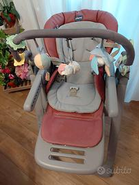 Seggiolone Chicco Polly Magic con barra giochi