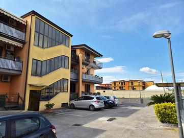 2 LOCALI A CASTELLO DI CISTERNA