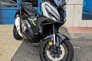 Honda X-ADV 750 SPECIAL EDITION UNIPRO' NO SINISTR