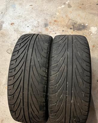 Gomme 195/45 r15