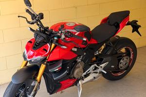 Ducati Streetfighter v4s 2020