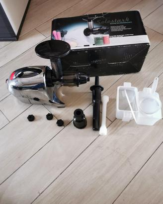 Tribest – Estrattore di succo Solostar 4, cromato