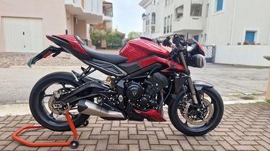 street triple 765 rs 2023