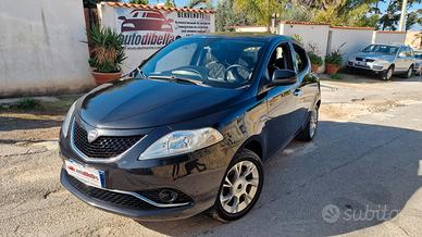 Lancia Ypsilon 1.3 MJT 16V 95 CV 5 porte S&S Plati