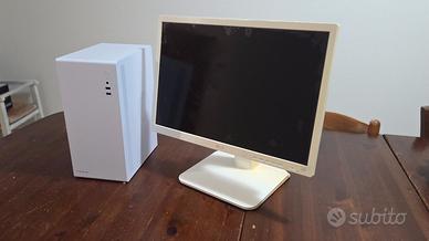 PC Fisso con monitor i5 - RAM 8GB - SSD 250GB