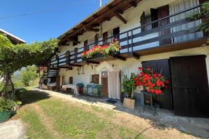 CASA SEMINDIPENDENTE A SANFRONT