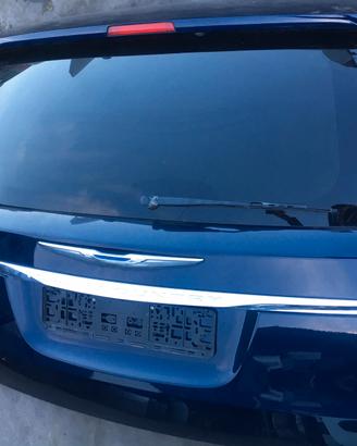 Portello per Chrysler Voyager del 2012