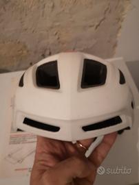  Casco Van Rysel taglia 59-62