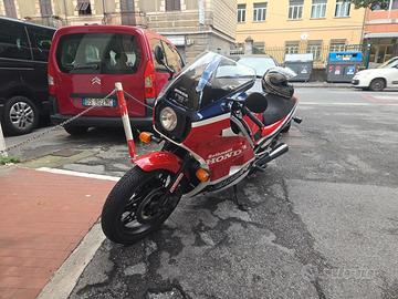 HONDA VF1000R 1985 - FMI - CARENE ORIGINALI -