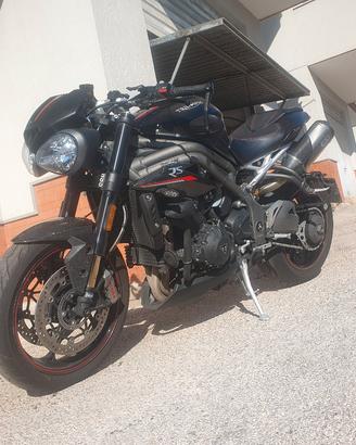 Truuph Speed Triple 1050 RS (2018) - IMMACOLATA- 