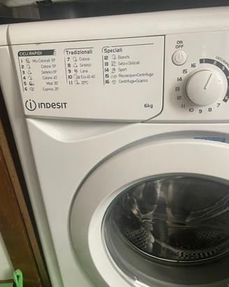 Lavatrice Indesit 6Kg