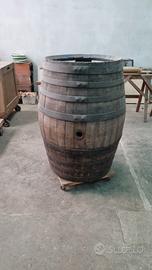 Botte da vino per arredo vintage