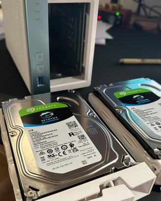 NAS QNAP TS-x31k - 8TB Seagate skyhawk (2x4TB)
