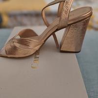 sandalo tacco dorato