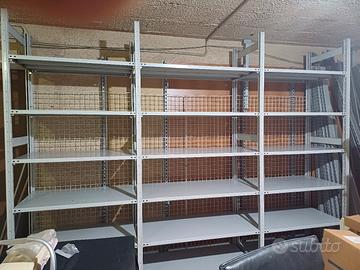 Scaffalatura metallica cm. 335 x 60p