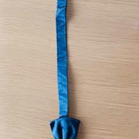 Papillon/cravatta a farfallino in raso blu scuro