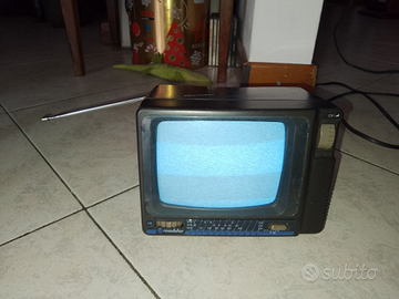 Mini TV Roadstar 400N