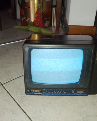 Mini TV Roadstar 400N