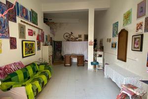 Locale commerciale/pied-a-terre