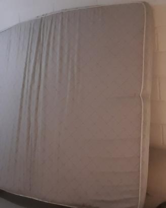 materasso matrimoniale