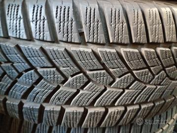Gomme 205/55/17 95 V Invernali.