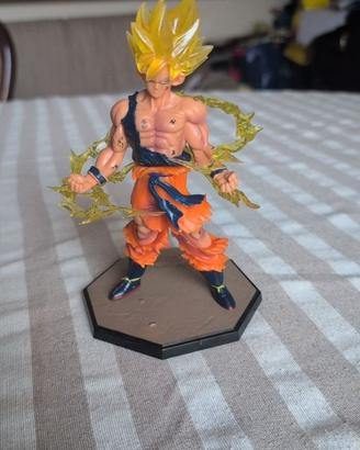 Dragon Ball Figure Goku Super Saiyan Anime