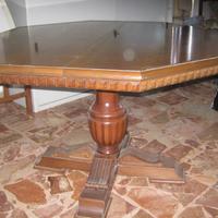 Tavolo in legno massiccio cm. 120x120