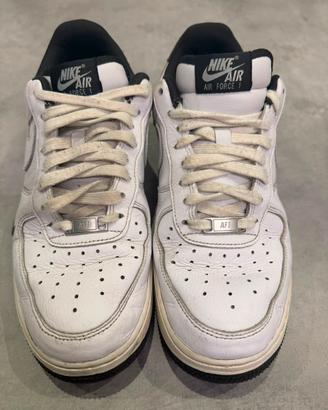 2 Paia di Air force 1 info sotto