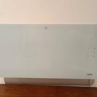 Radiatore a parete nuovo