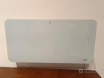 Radiatore a parete nuovo