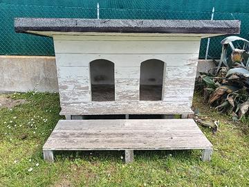 Cuccia doppia per cani