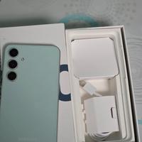 samsung S23FE